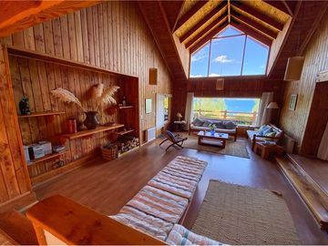 CASA EN PARCELA - VISTA LAGO CALAFQUEN PANGUIPULLI