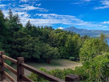 CASA EN PARCELA - VISTA LAGO CALAFQUEN PANGUIPULLI