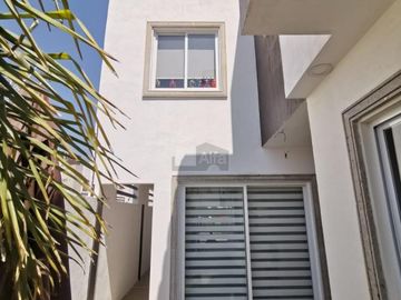 Casa en Venta en Foresta Dream Lagoon en San Gaspar Tlahuelipan ,Metepec.