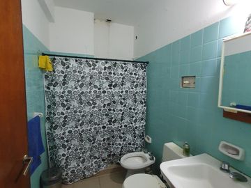 VENTA Departamento 2 dormitorios. Rivadavia Nº582.