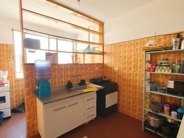 VENTA Departamento 2 dormitorios. Rivadavia Nº582.