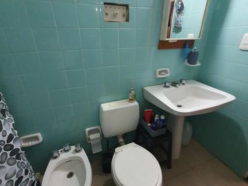 VENTA Departamento 2 dormitorios. Rivadavia Nº582.