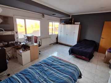 En Venta, Casa 4D, B° Canal V, Neuquén Cap