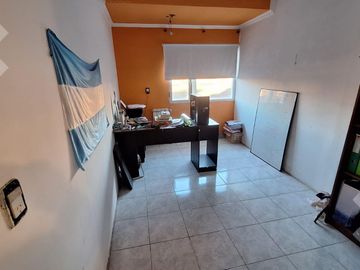 En Venta, Casa 4D, B° Canal V, Neuquén Cap