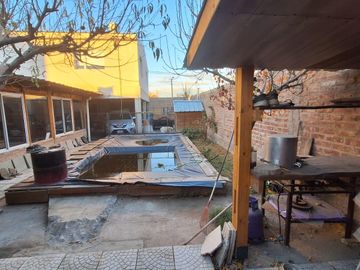 En Venta, Casa 4D, B° Canal V, Neuquén Cap