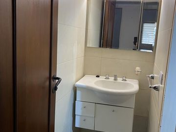 Casa en  venta 4 dormitorios, excelente construccion, 1 sola planta !