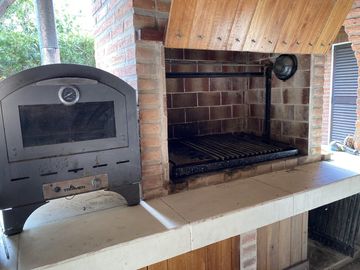 Casa en  venta 4 dormitorios, excelente construccion, 1 sola planta !
