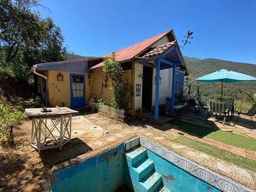 CASA CHILENA CON VISTA PANORAMICA SECTOR LAS ACHIRAS