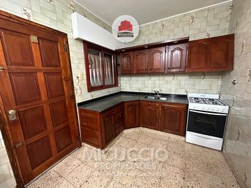 Casa en venta, Alem N°127, Escobar. APTA CREDITO