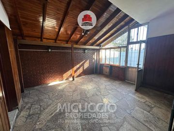 Casa en venta, Alem N°127, Escobar. APTA CREDITO
