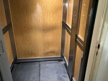 VENTA DEPARTAMENTO 2 AMBIENTES Y MEDIO EN MORON SUR LUMINOSO-PERMUTA