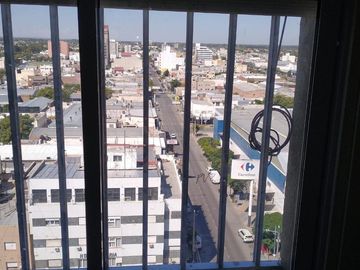 VENDE DEPARTAMENTO EN EL CENTRO DE NEUQUÉN