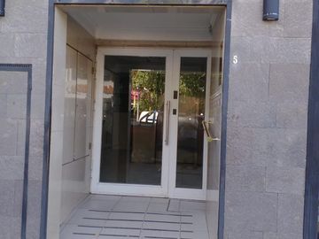 VENDE DEPARTAMENTO EN EL CENTRO DE NEUQUÉN