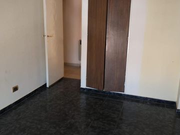 VENDE DEPARTAMENTO EN EL CENTRO DE NEUQUÉN