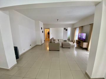 VENDE DEPARTAMENTO EN EL CENTRO DE NEUQUÉN