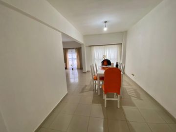 VENDE DEPARTAMENTO EN EL CENTRO DE NEUQUÉN