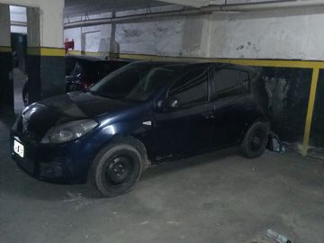Departamento en venta de un ambiente con cochera en Caballito.