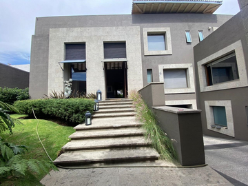 ¡CASA EN VENTA! PEDREGAL