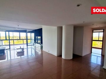 Departamento en VENTA con cochera y amarra - APTO CRÉDITO