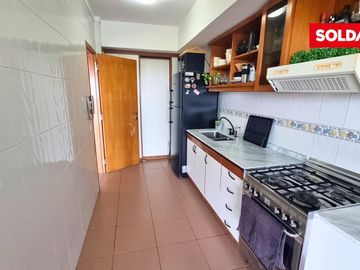 Departamento en VENTA con cochera y amarra - APTO CRÉDITO