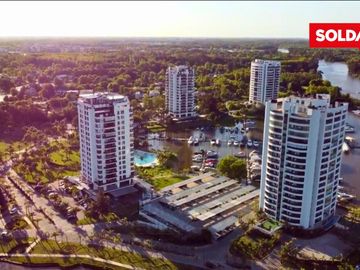 Departamento en VENTA con cochera y amarra - APTO CRÉDITO
