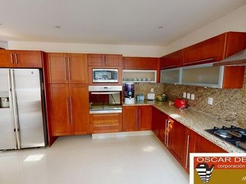 CASA EN VENTA PEDREGAL