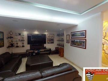 CASA EN VENTA PEDREGAL