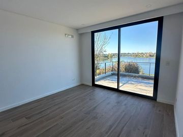 Alquiler Anual Casa a La Laguna en San Benito Villanueva Tigre