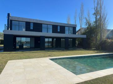 Alquiler Anual Casa a La Laguna en San Benito Villanueva Tigre
