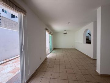 Casa en condominio, en venta, Milenio lll