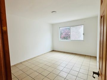 Casa en condominio, en venta, Milenio lll