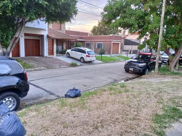 Casa en venta - 2 Dormitorios 1 Baño - Wilde