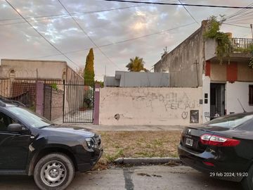 Casa en venta - 2 Dormitorios 1 Baño - Wilde