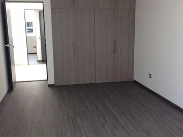 Hermosa casa en Punta Esmeralda, 3 recámaras, 3 baños, Estudio, lindos acabados.