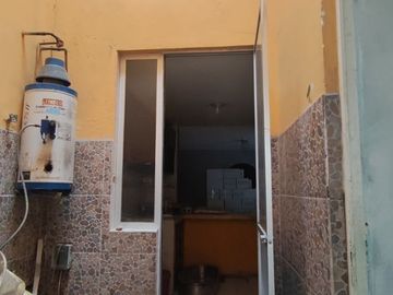 Casa y/o Bodega en Mercado de Abastos