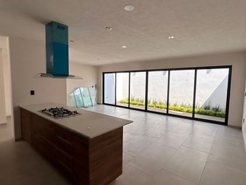 Venta de casa en Altozano