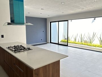 Venta de casa en Altozano