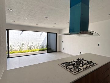 Venta de casa en Altozano