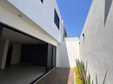 Venta de casa en Altozano