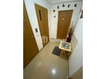 Venta Permuta. Piso exclusivo de 3 dormitorios y cochera. Comodidad a metros del Monumento.