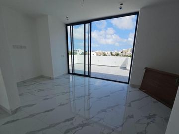 VENTA CASA NUEVA RESIDENCIAL RIO, CANCUN QUINTANA ROO.