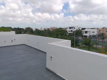 VENTA CASA NUEVA RESIDENCIAL RIO, CANCUN QUINTANA ROO.