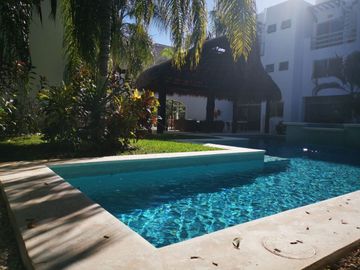 VENTA CASA, EN PLAYA DEL CARMEN, QUINTANA ROO.