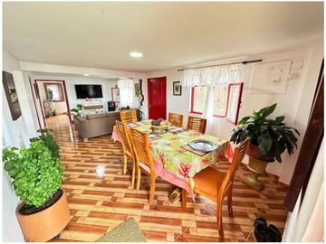 SE VENDE FINCA EN LA VIA CIRCASIA - MONTENEGRO