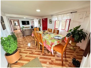 SE VENDE FINCA EN LA VIA CIRCASIA - MONTENEGRO