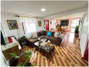 SE VENDE FINCA EN LA VIA CIRCASIA - MONTENEGRO