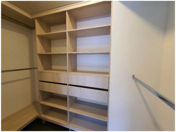 Apartamento para la venta en el Poblado
