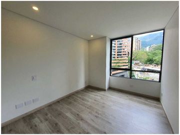 Apartamento para la venta en el Poblado