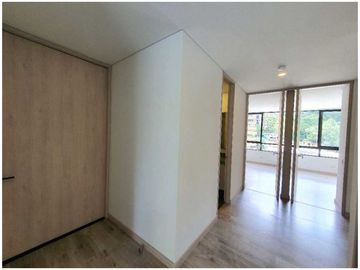 Apartamento para la venta en el Poblado