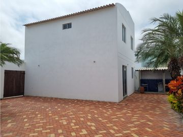 Vendo casa Ciudad Punta Carnero (Santa Elena) (MACRI)